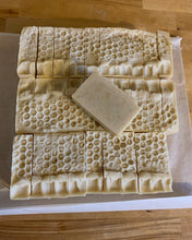 Load image into Gallery viewer, Turmeric Oats & Honey