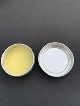 Load image into Gallery viewer, Lavender + Mint Lip Balm